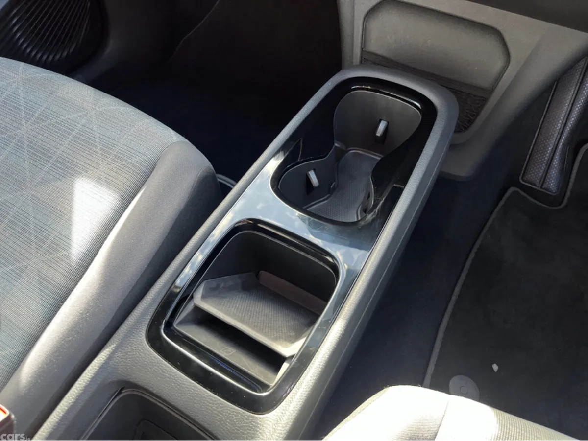 Volkswagen ID.3 Hatchback, Electric, 2022, Grey