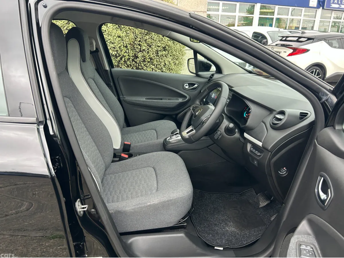 Renault Zoe Hatchback, Electric, 2023, Black