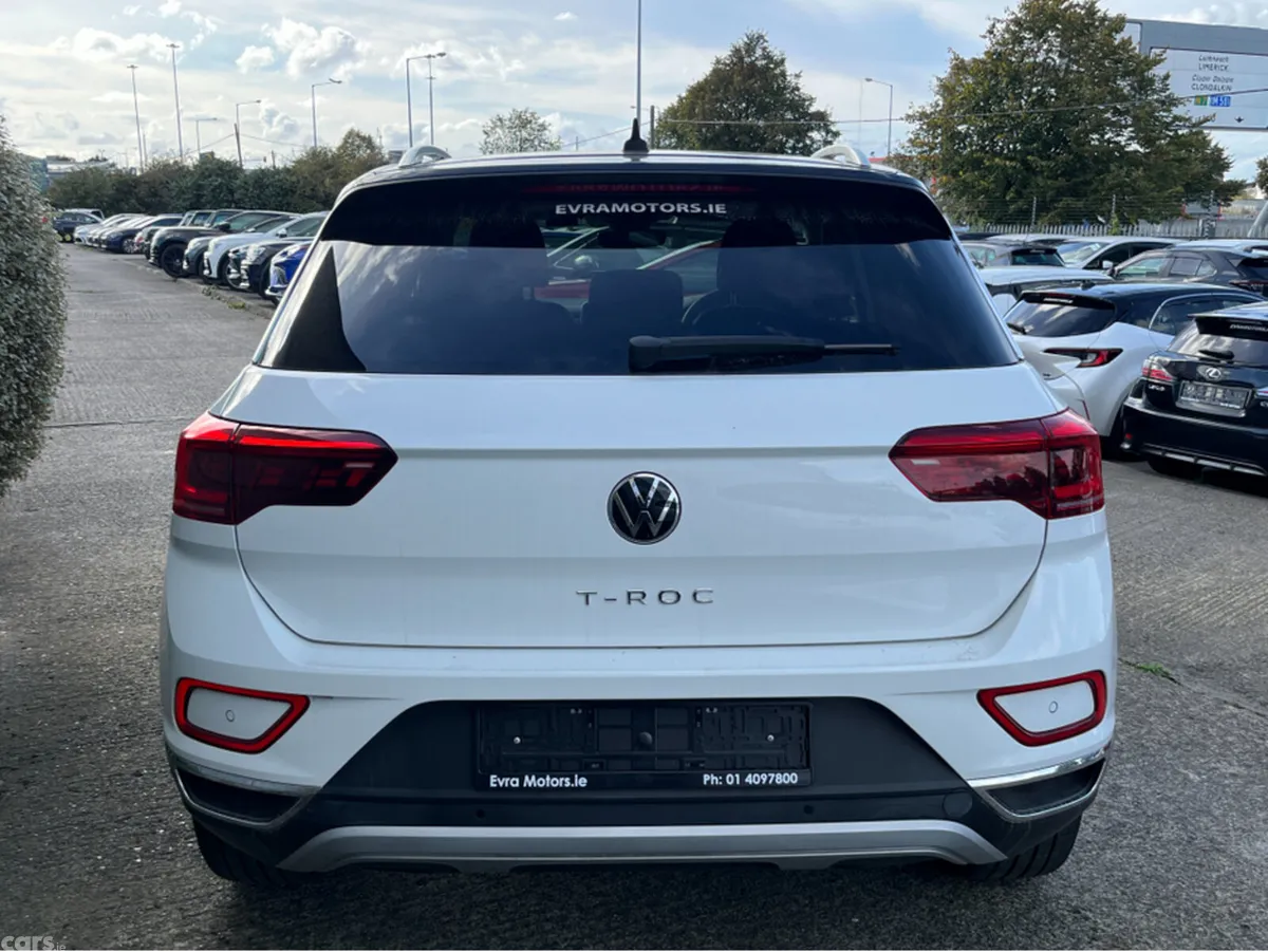 Volkswagen T-Roc SUV, Diesel, 2023, White