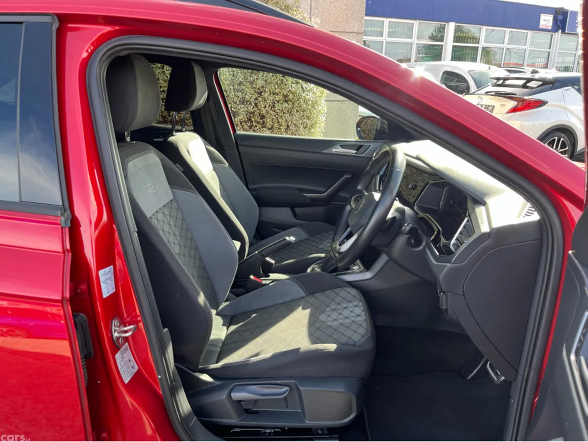 Volkswagen Taigo SUV, Petrol, 2022, Red