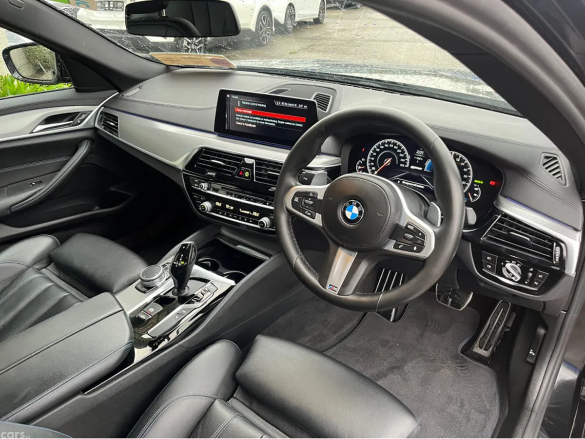 BMW 5-Series Saloon, Petrol Plug-in Hybrid, 2019, Black