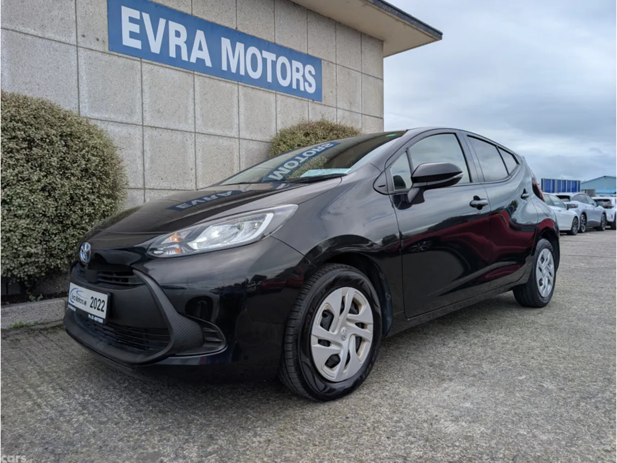 Toyota Aqua Hatchback, Petrol Hybrid, 2022, Black