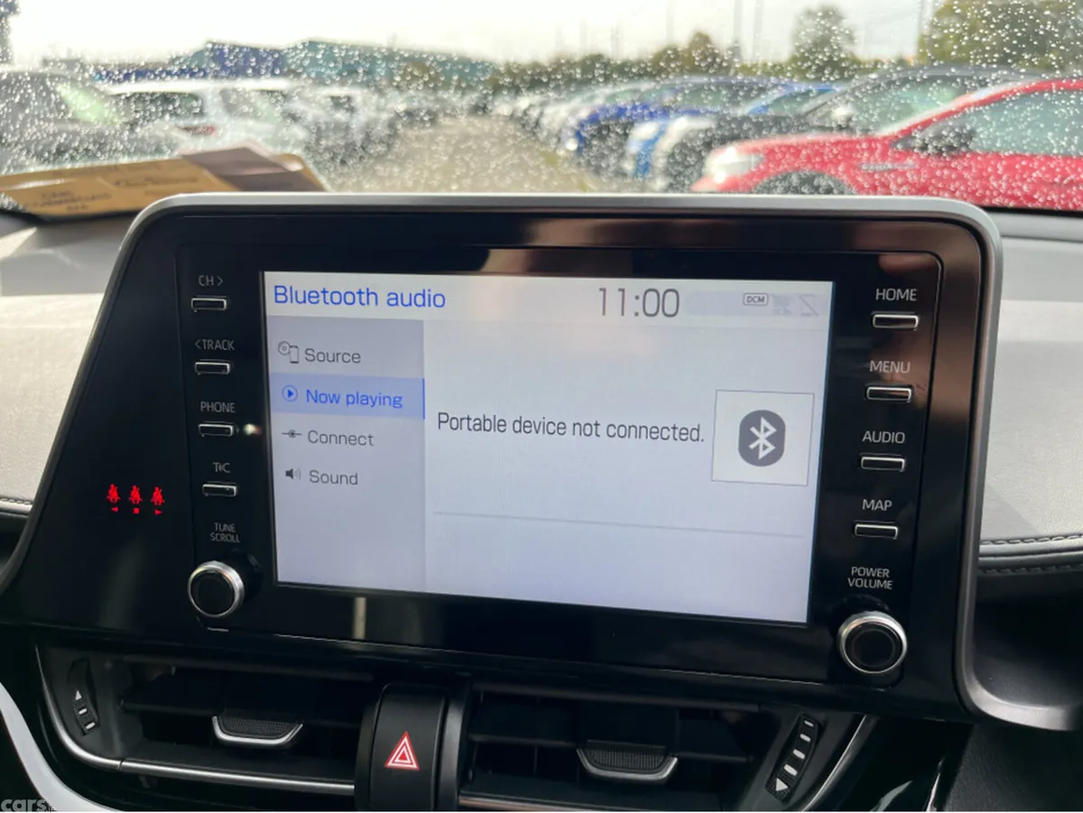 Toyota C-HR SUV, Petrol Hybrid, 2022, White
