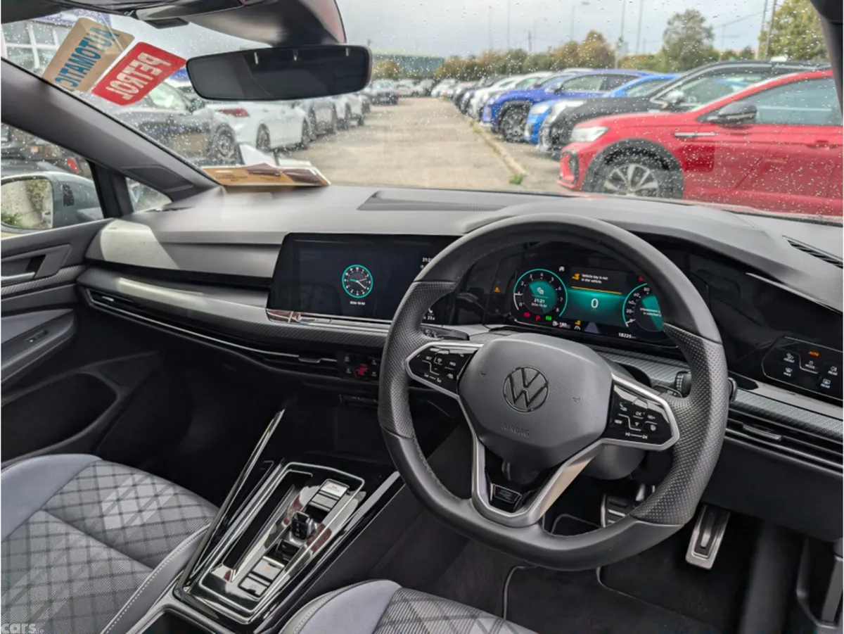 Volkswagen Golf Estate, Petrol, 2024, Grey