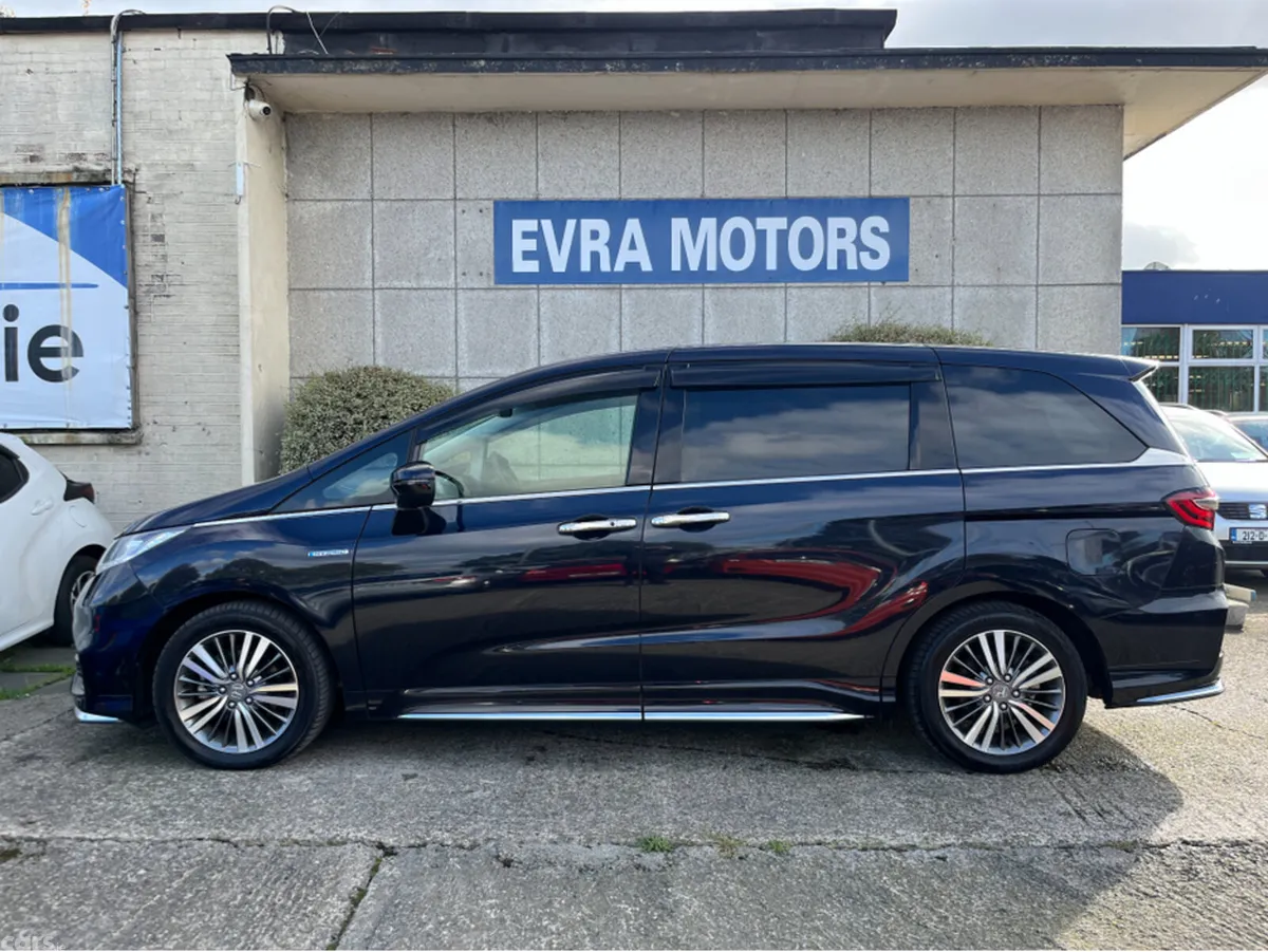Honda Odyssey MPV, Petrol Hybrid, 2019, Black