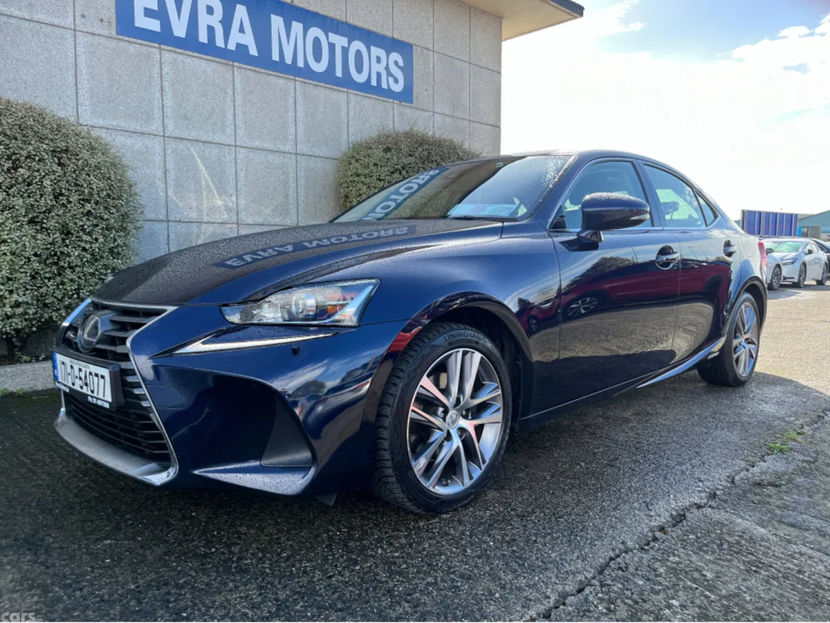 Lexus IS Saloon, Petrol Hybrid, 2017, Blue