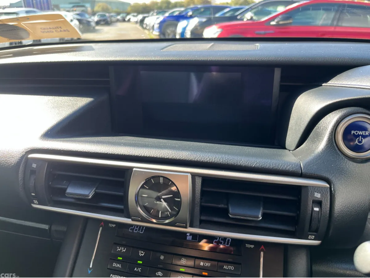 Lexus IS Saloon, Petrol Hybrid, 2017, Blue