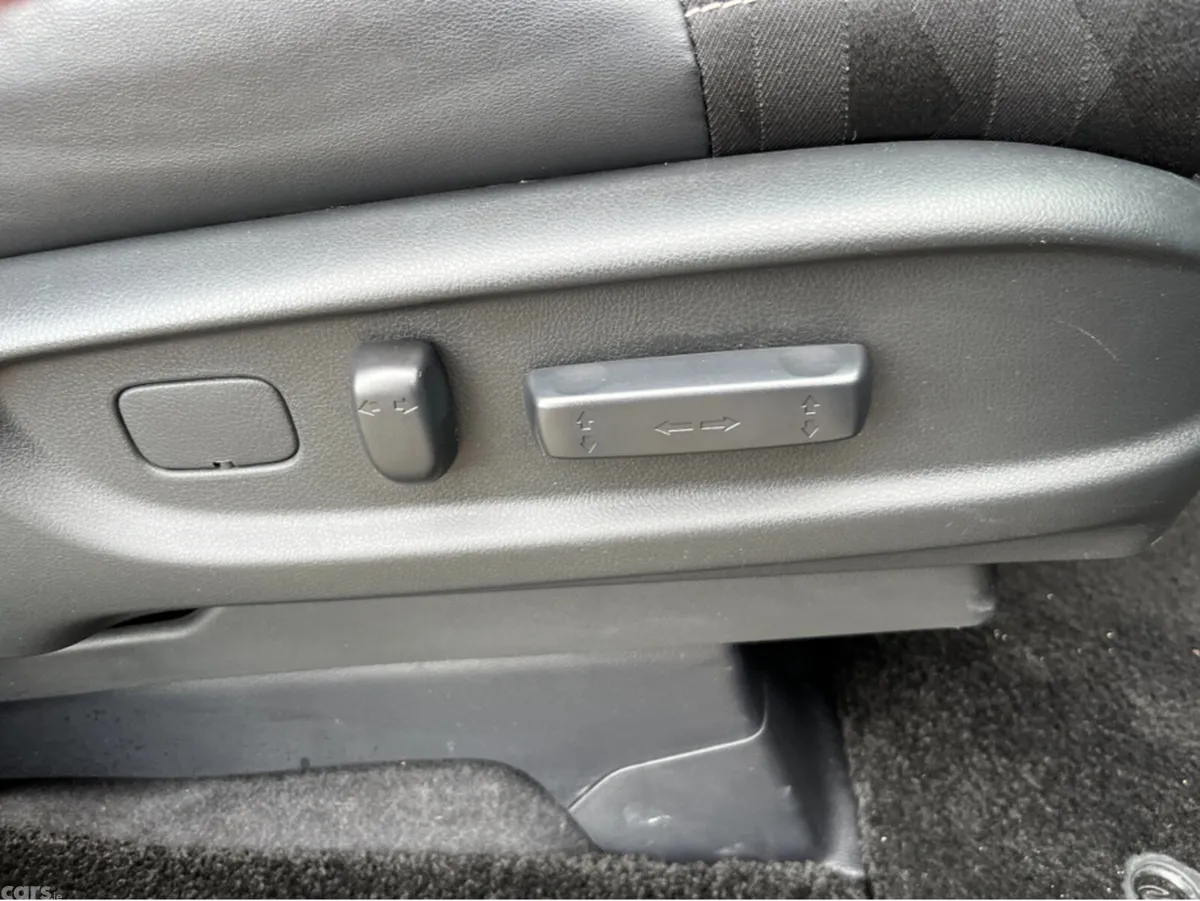 Honda Odyssey MPV, Petrol Hybrid, 2018, Black