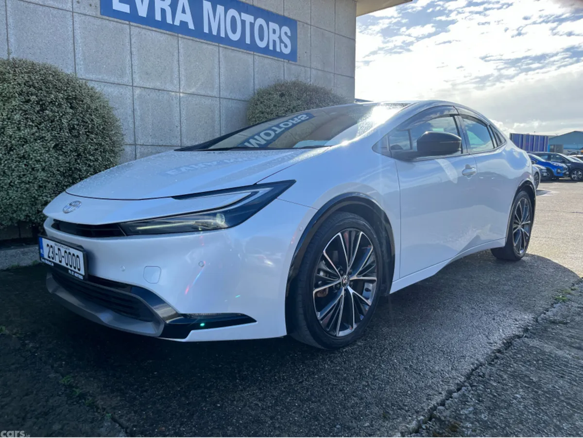 Toyota Prius Saloon, Petrol Hybrid, 2023, White