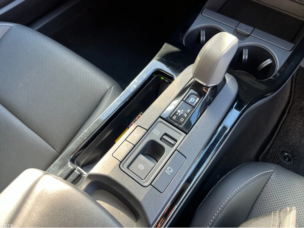 Toyota Prius Saloon, Petrol Hybrid, 2023, White
