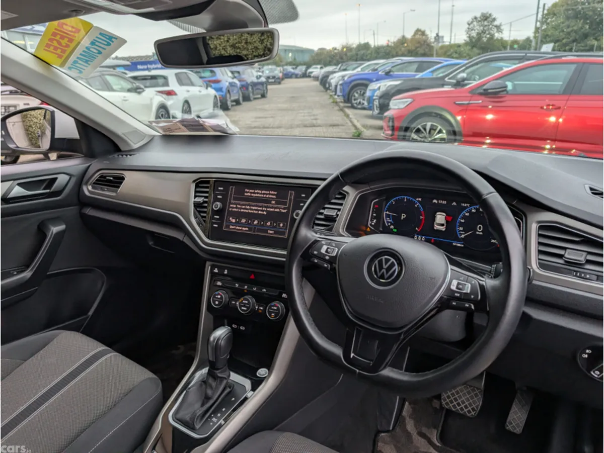Volkswagen T-Roc SUV, Diesel, 2021, Blue
