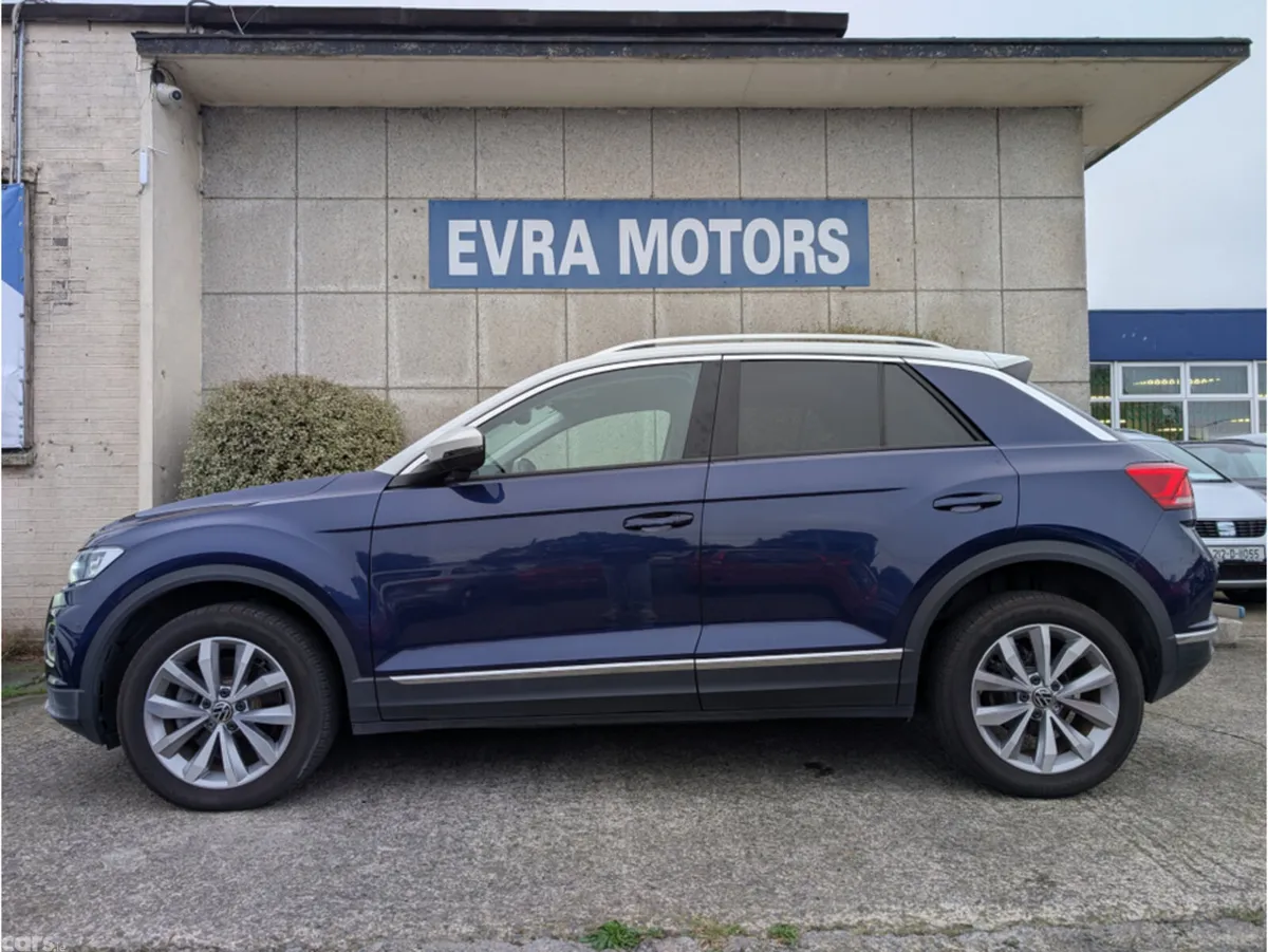 Volkswagen T-Roc SUV, Diesel, 2021, Blue