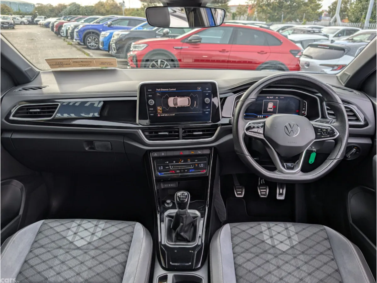 Volkswagen T-Roc SUV, Petrol, 2023, Blue