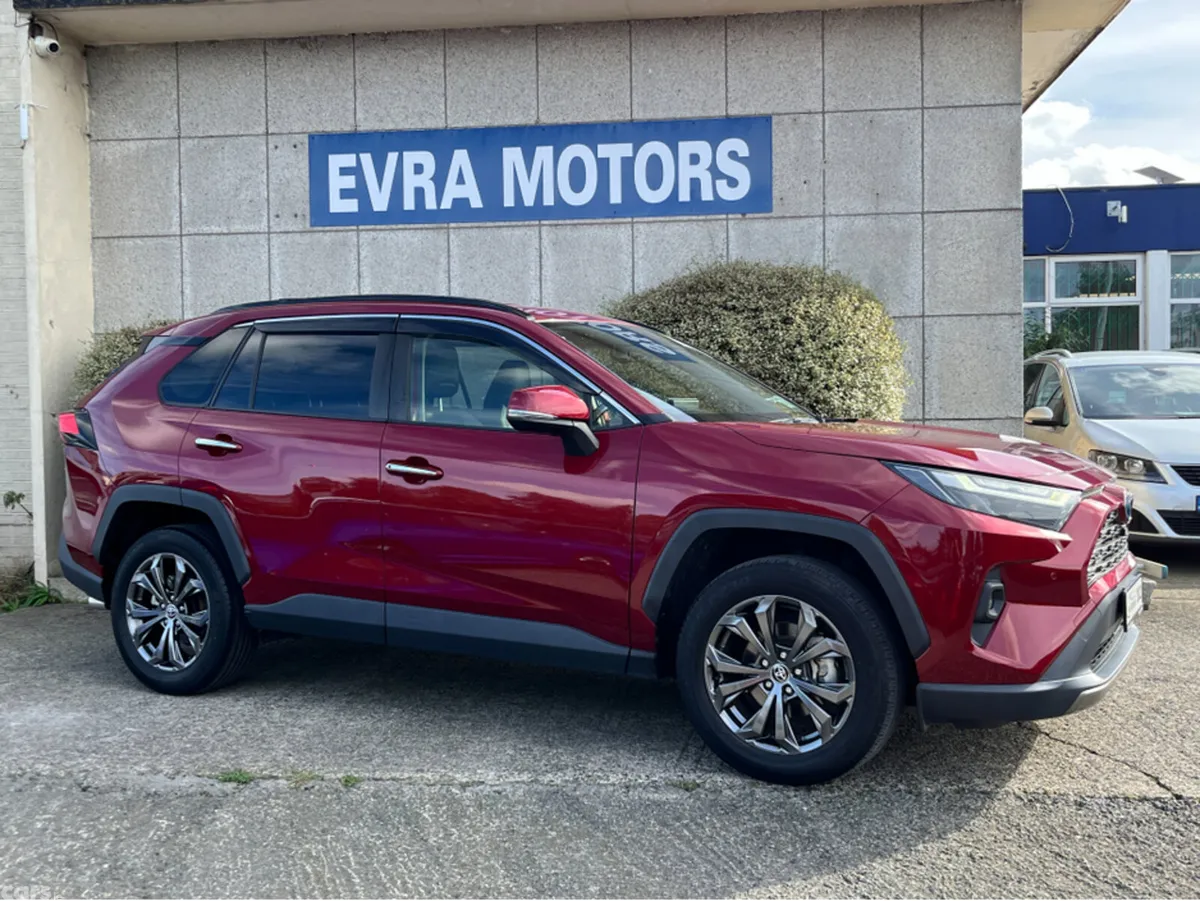 Toyota RAV4 SUV, Petrol Hybrid, 2022, Red