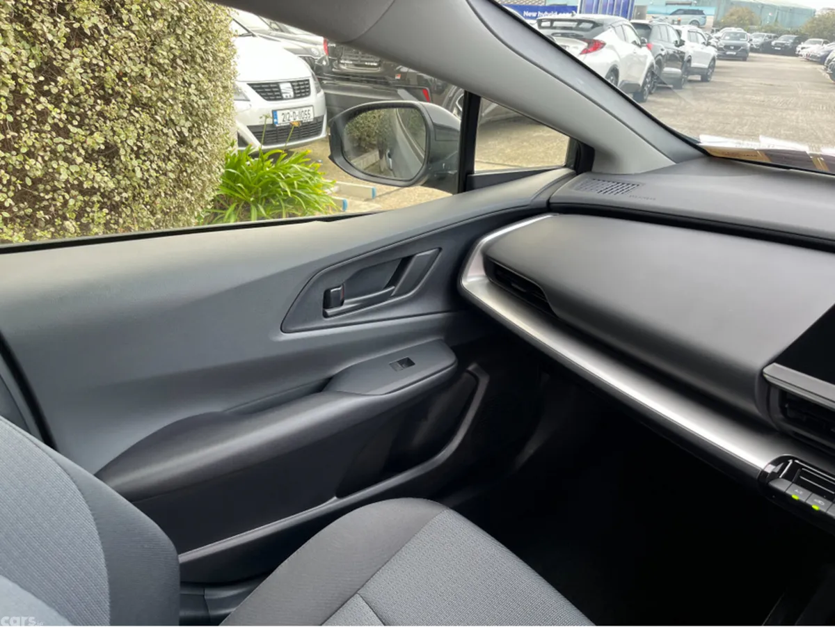 Toyota Prius Saloon, Petrol Hybrid, 2024, Grey