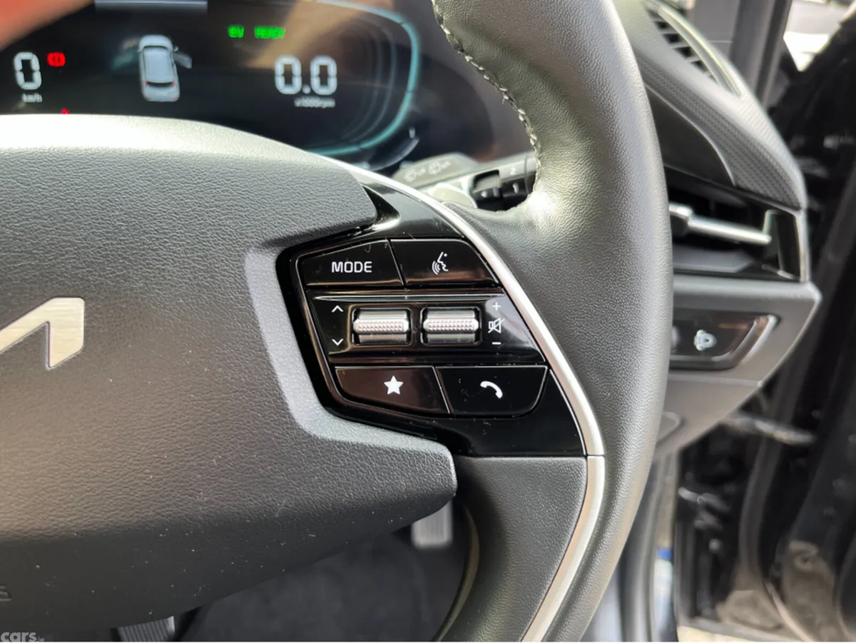 Kia Niro SUV, Petrol Hybrid, 2024, Black