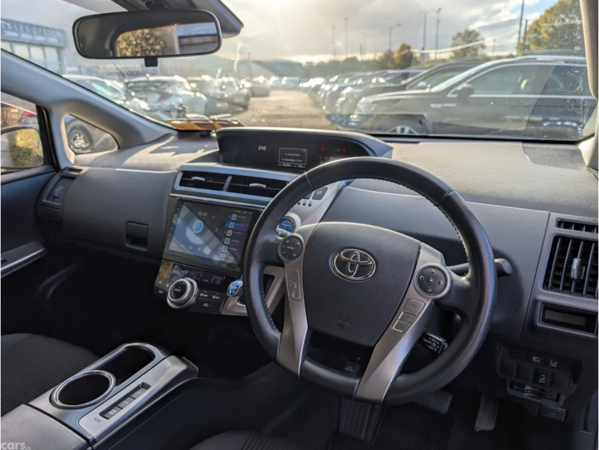 Toyota Prius MPV, Petrol Hybrid, 2018, Black