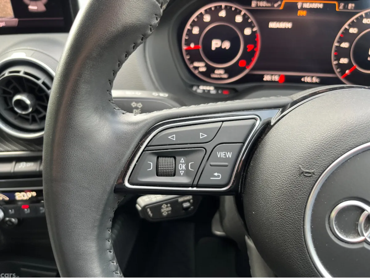 Audi Q2 SUV, Petrol, 2020, Grey