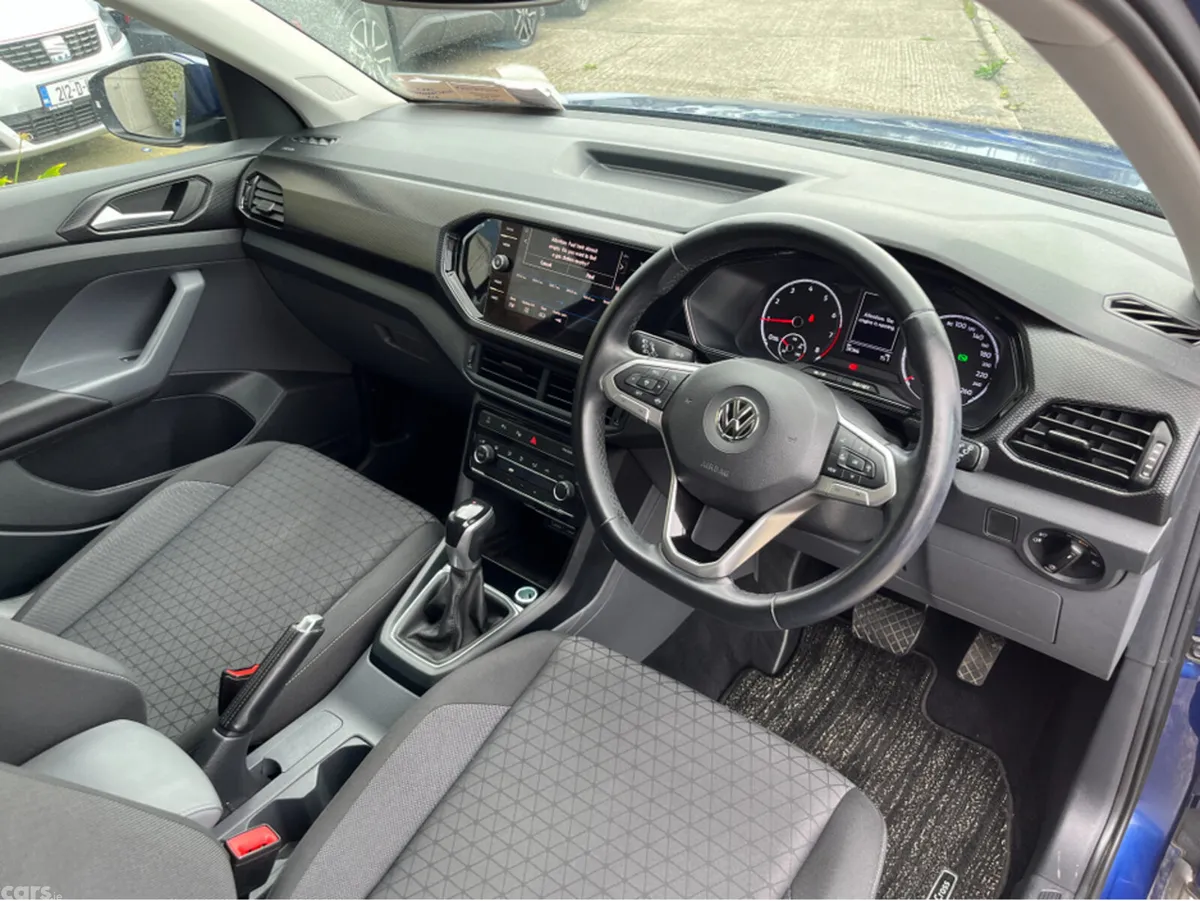 Volkswagen T-Cross SUV, Petrol, 2020, Blue