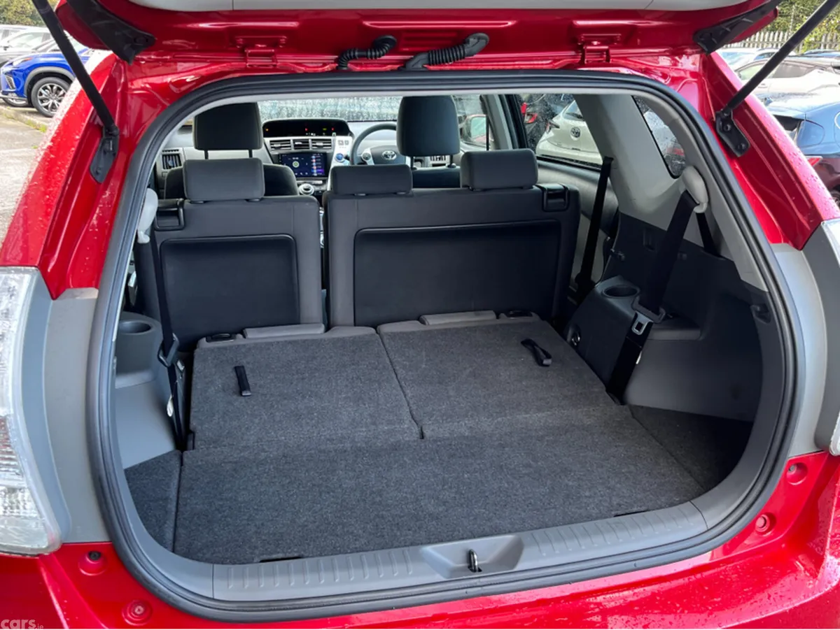 Toyota Prius MPV, Petrol Hybrid, 2014, Red
