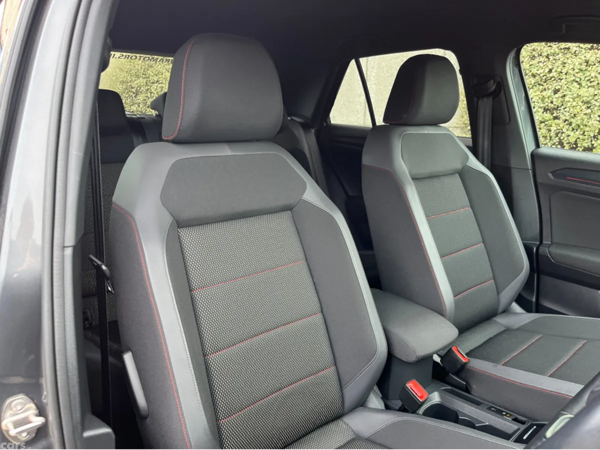 Volkswagen T-Roc SUV, Diesel, 2021, Grey