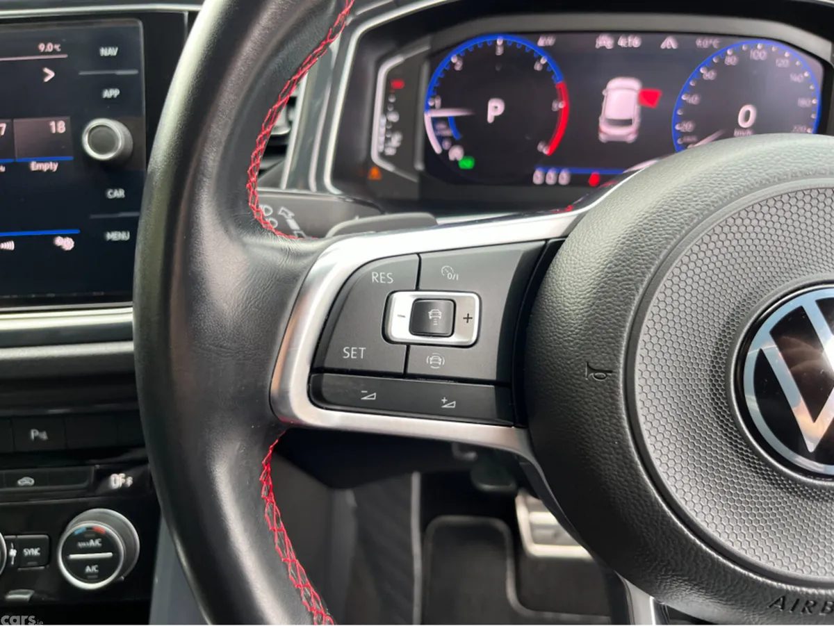 Volkswagen T-Roc SUV, Diesel, 2021, Grey