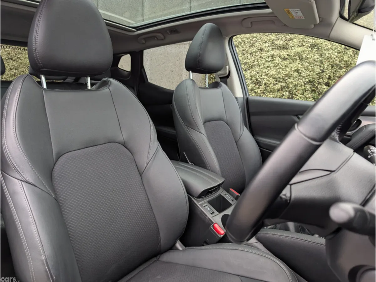 Nissan Qashqai SUV, Diesel, 2019, Black