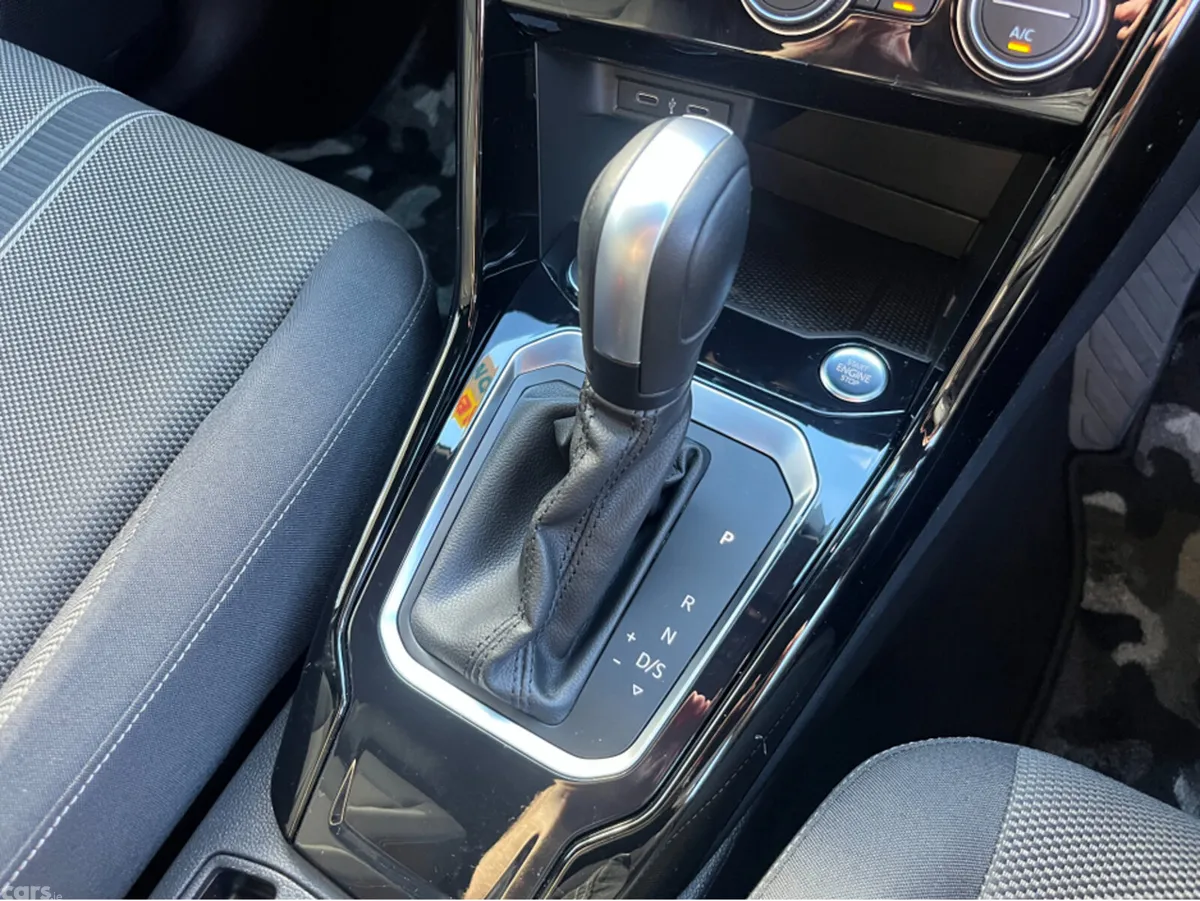Volkswagen T-Roc SUV, Diesel, 2022, Black
