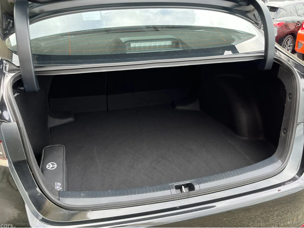 Toyota Corolla Saloon, Petrol Hybrid, 2023, Black