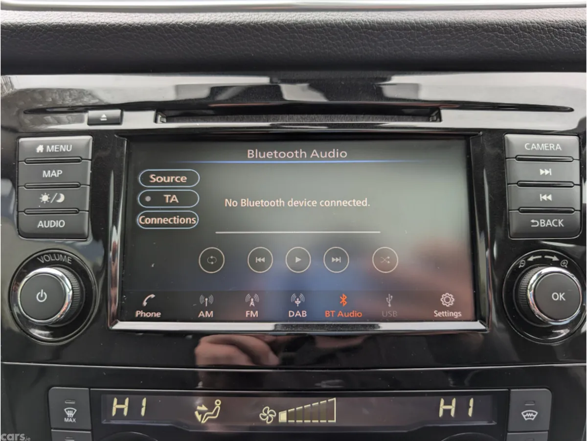 Nissan Qashqai SUV, Diesel, 2019, Black