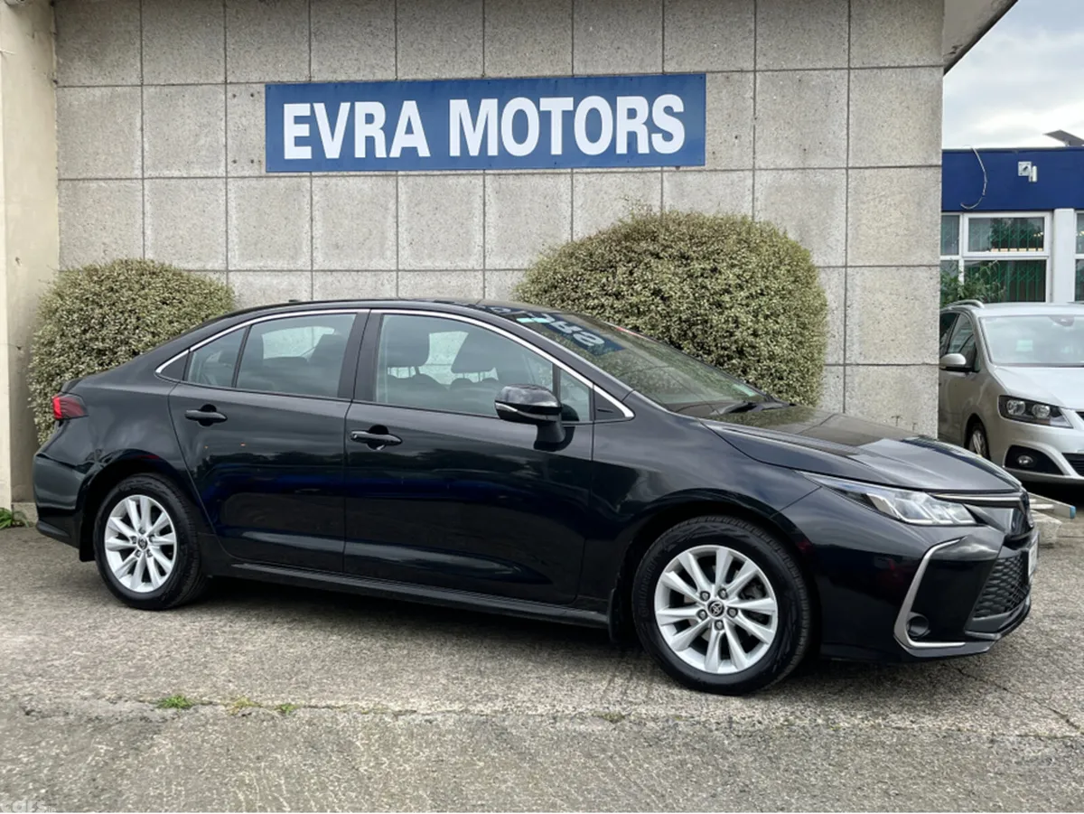 Toyota Corolla Saloon, Petrol Hybrid, 2023, Black