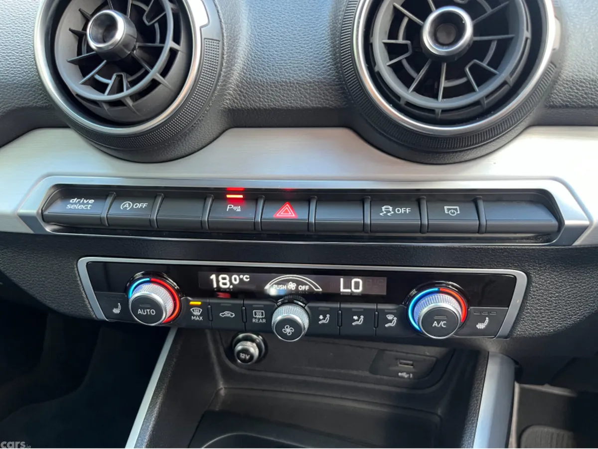 Audi Q2 SUV, Petrol, 2020, Black