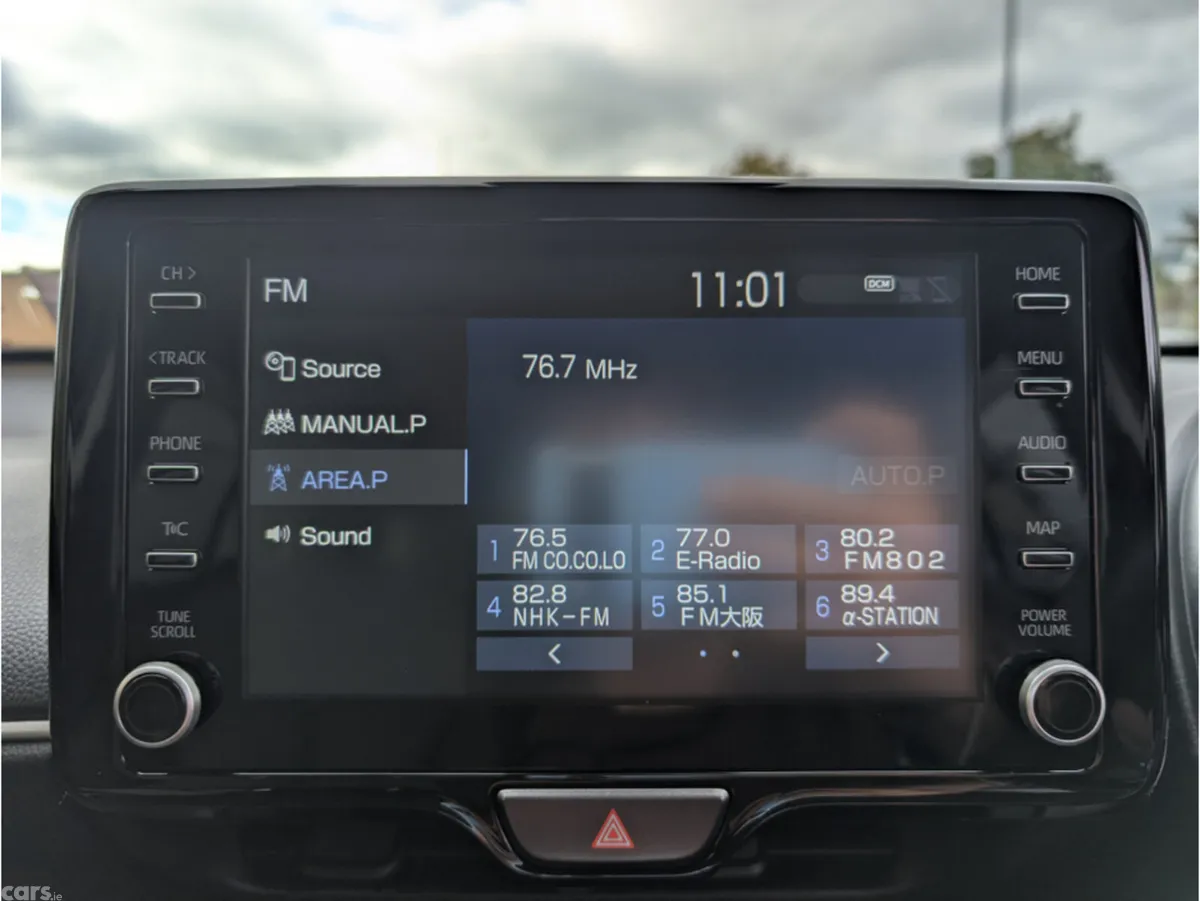 Toyota Yaris Cross Hatchback, Petrol Hybrid, 2022, White