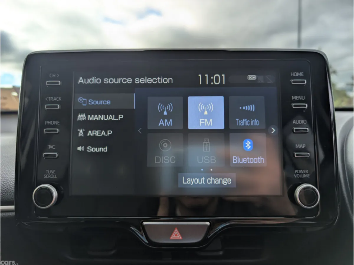Toyota Yaris Cross Hatchback, Petrol Hybrid, 2022, White