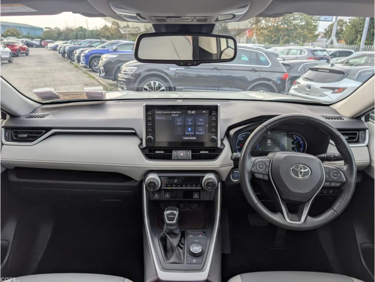 Toyota RAV4 SUV, Petrol Hybrid, 2020, White