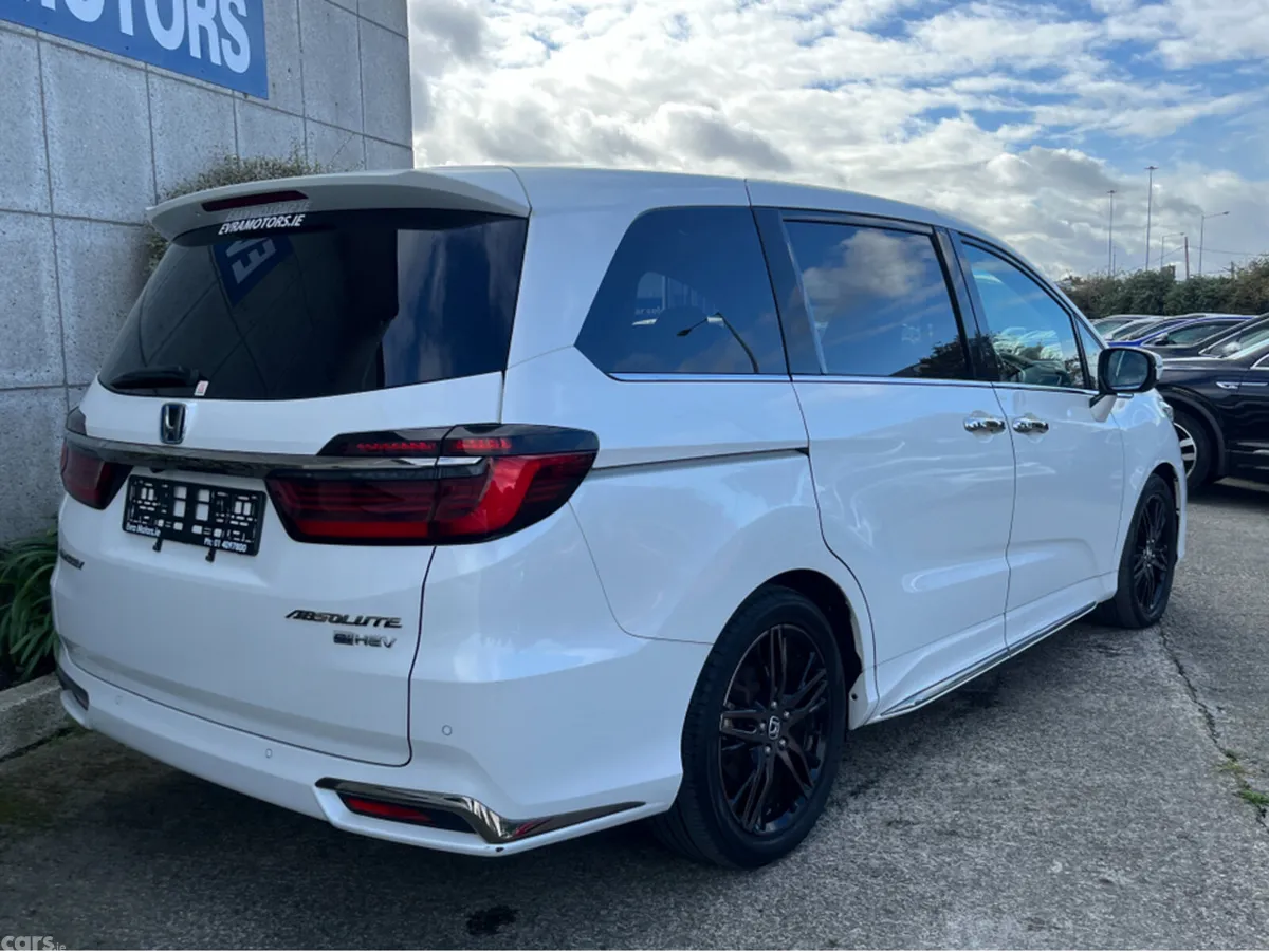 Honda Odyssey MPV, Petrol Hybrid, 2020, White