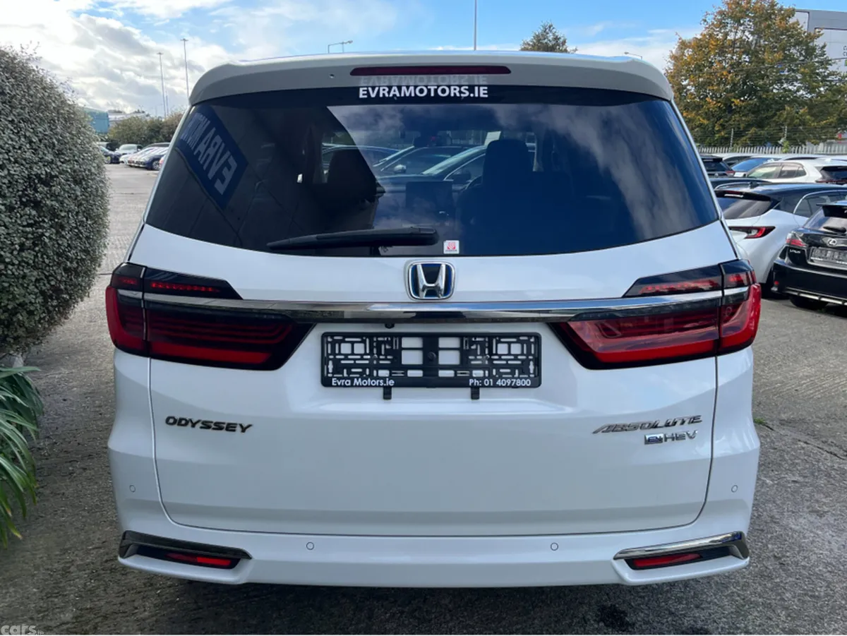 Honda Odyssey MPV, Petrol Hybrid, 2020, White