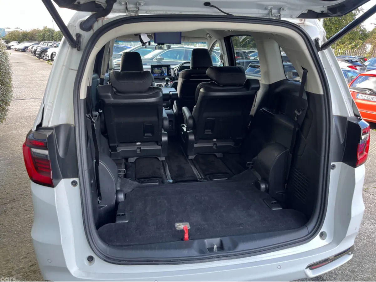 Honda Odyssey MPV, Petrol Hybrid, 2020, White