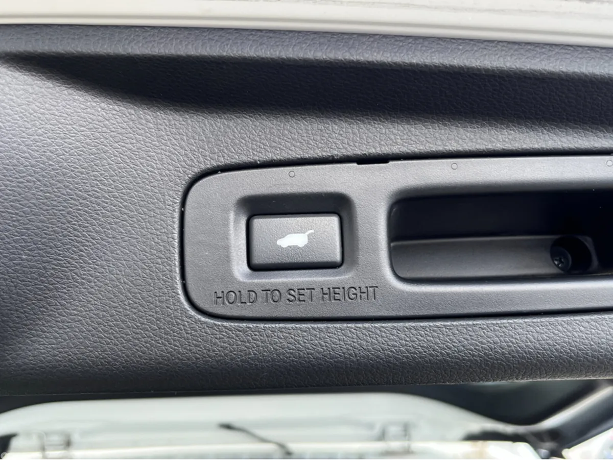 Honda Odyssey MPV, Petrol Hybrid, 2020, White