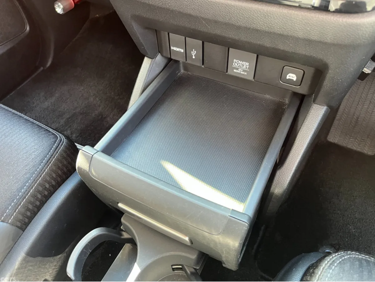 Honda Odyssey MPV, Petrol Hybrid, 2020, White