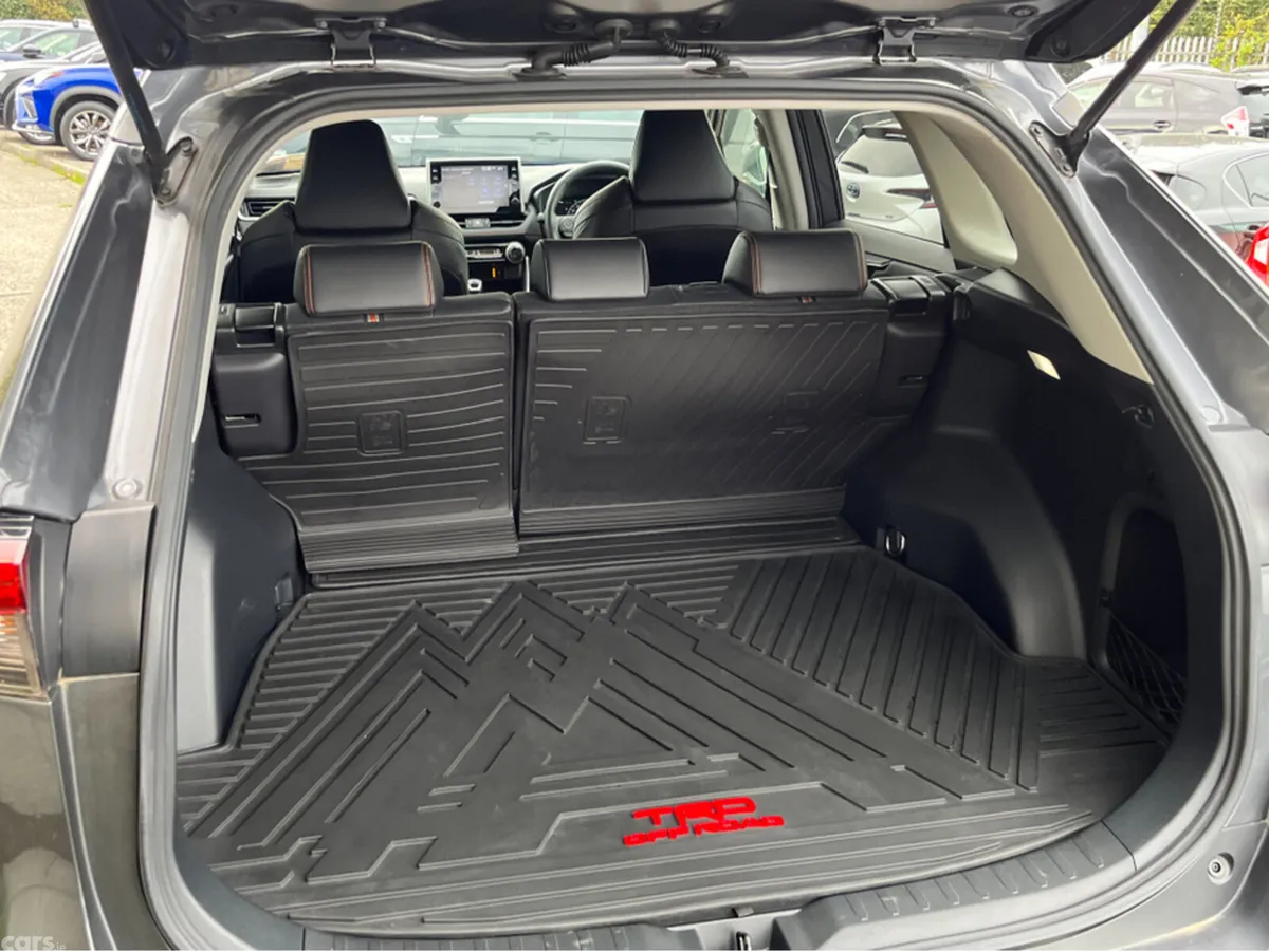 Toyota RAV4 SUV, Petrol Hybrid, 2022, Grey