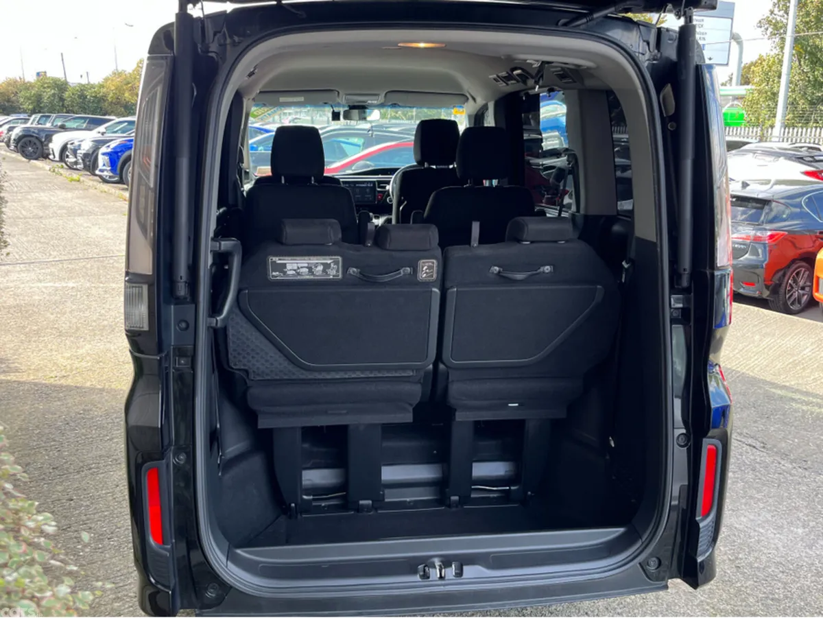 Honda Stepwagon MPV, Petrol Hybrid, 2019, Black