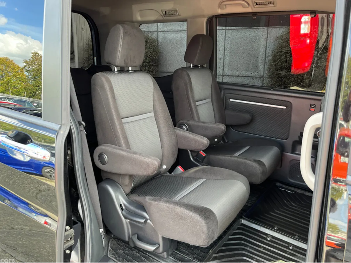 Honda Stepwagon MPV, Petrol Hybrid, 2019, Black
