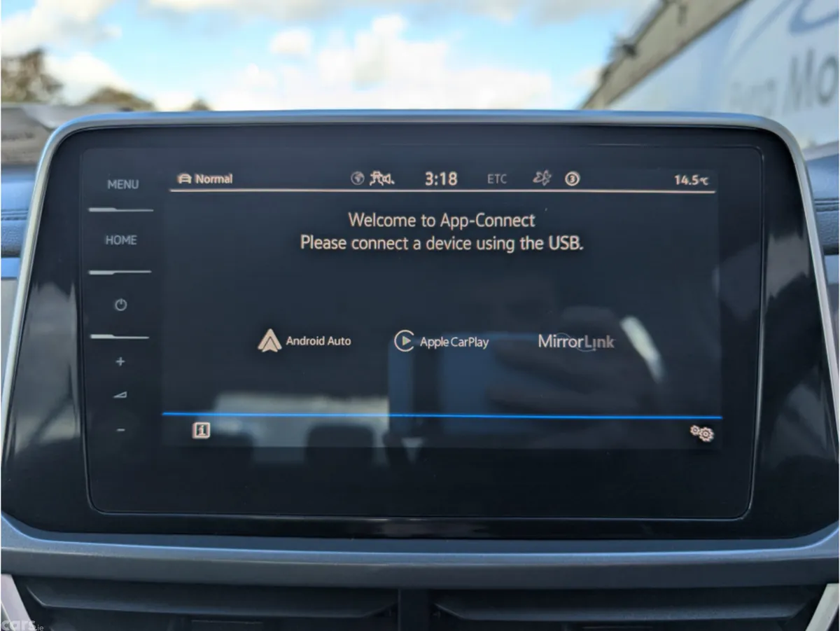 Volkswagen T-Roc SUV, Petrol, 2023, Silver