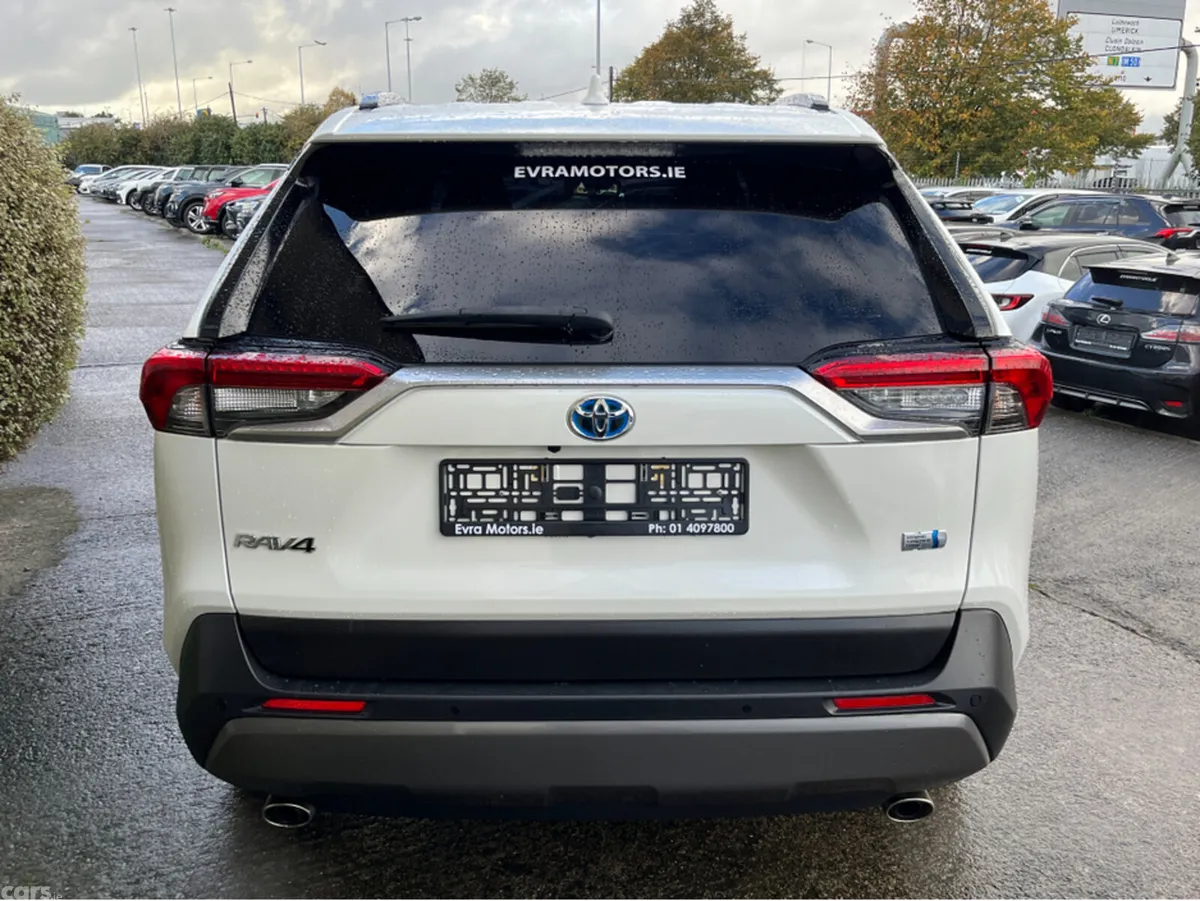 Toyota RAV4 SUV, Petrol Hybrid, 2019, White