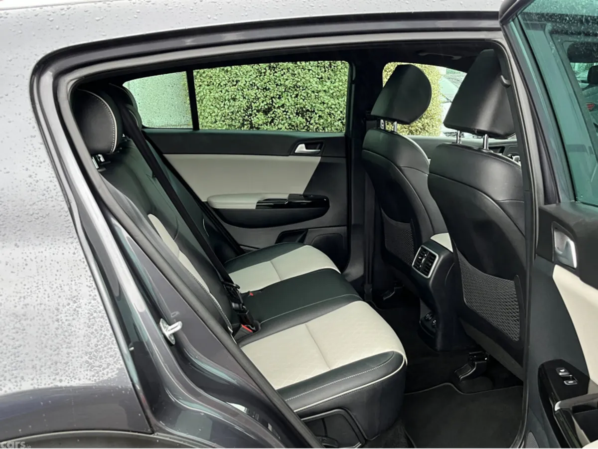 Kia Sportage SUV, Diesel, 2018, Grey