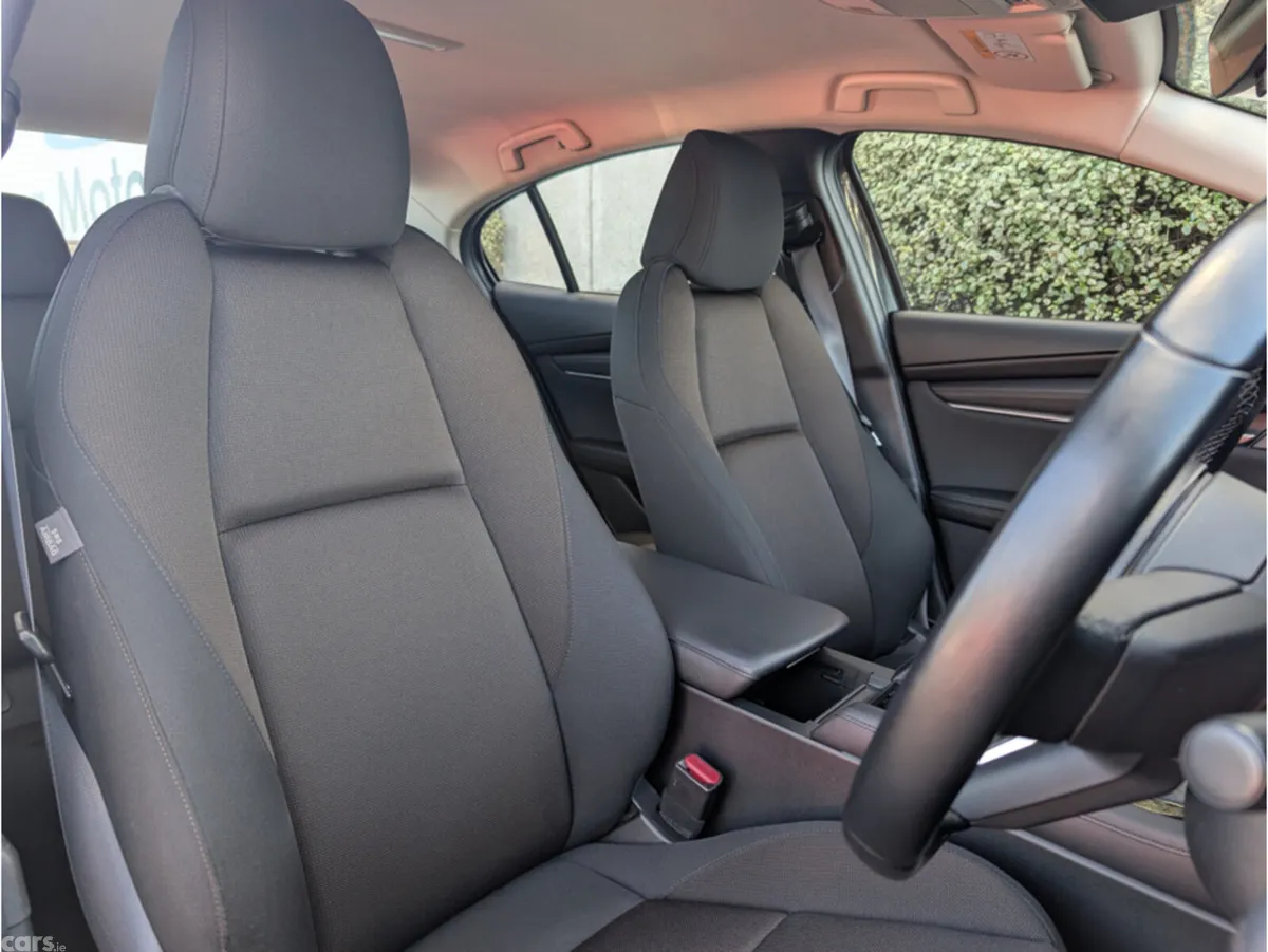 Mazda Mazda3 Saloon, Petrol, 2022, Grey