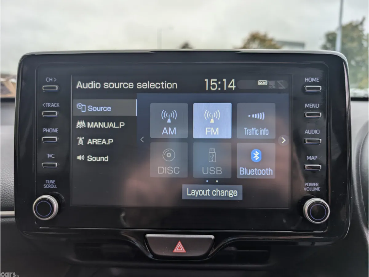 Toyota Yaris Cross Hatchback, Petrol Hybrid, 2022, White
