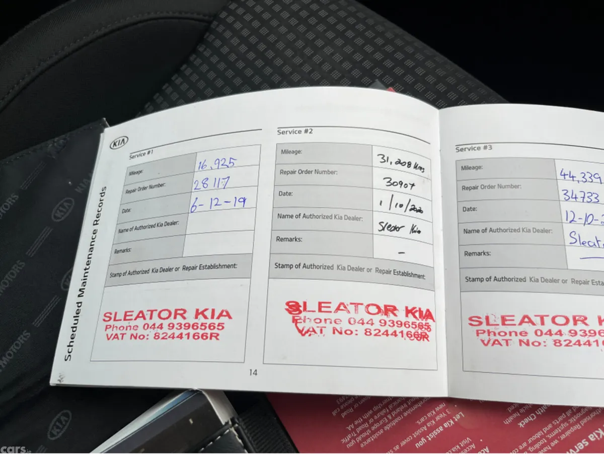 Kia Ceed Hatchback, Petrol, 2019, Grey