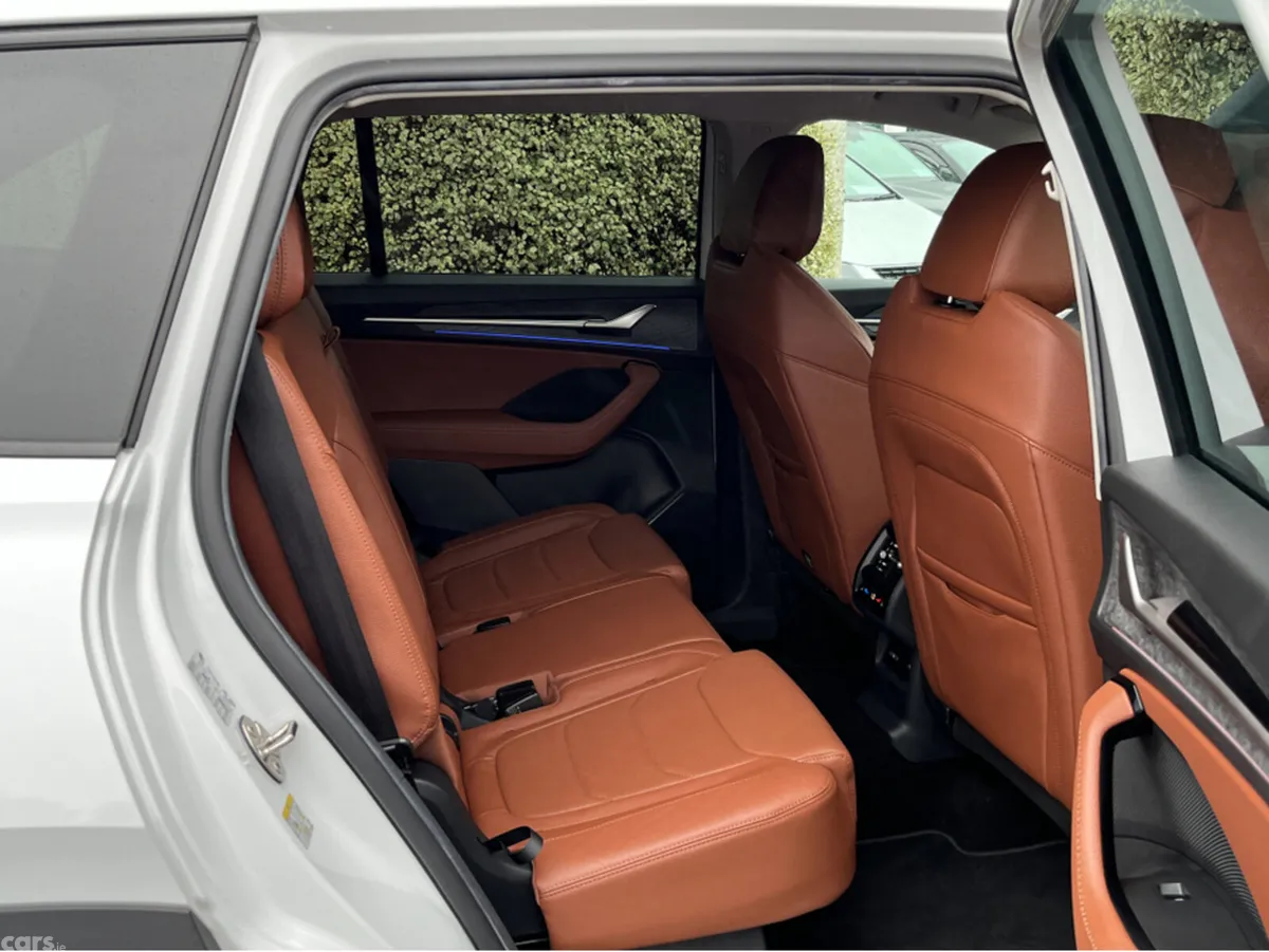 Skoda Kodiaq SUV, Diesel, 2024, White